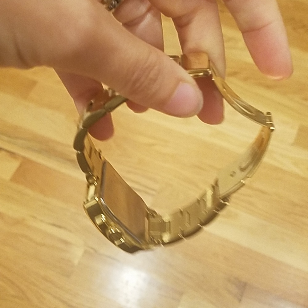 Coach watch - Picture 5 of 5